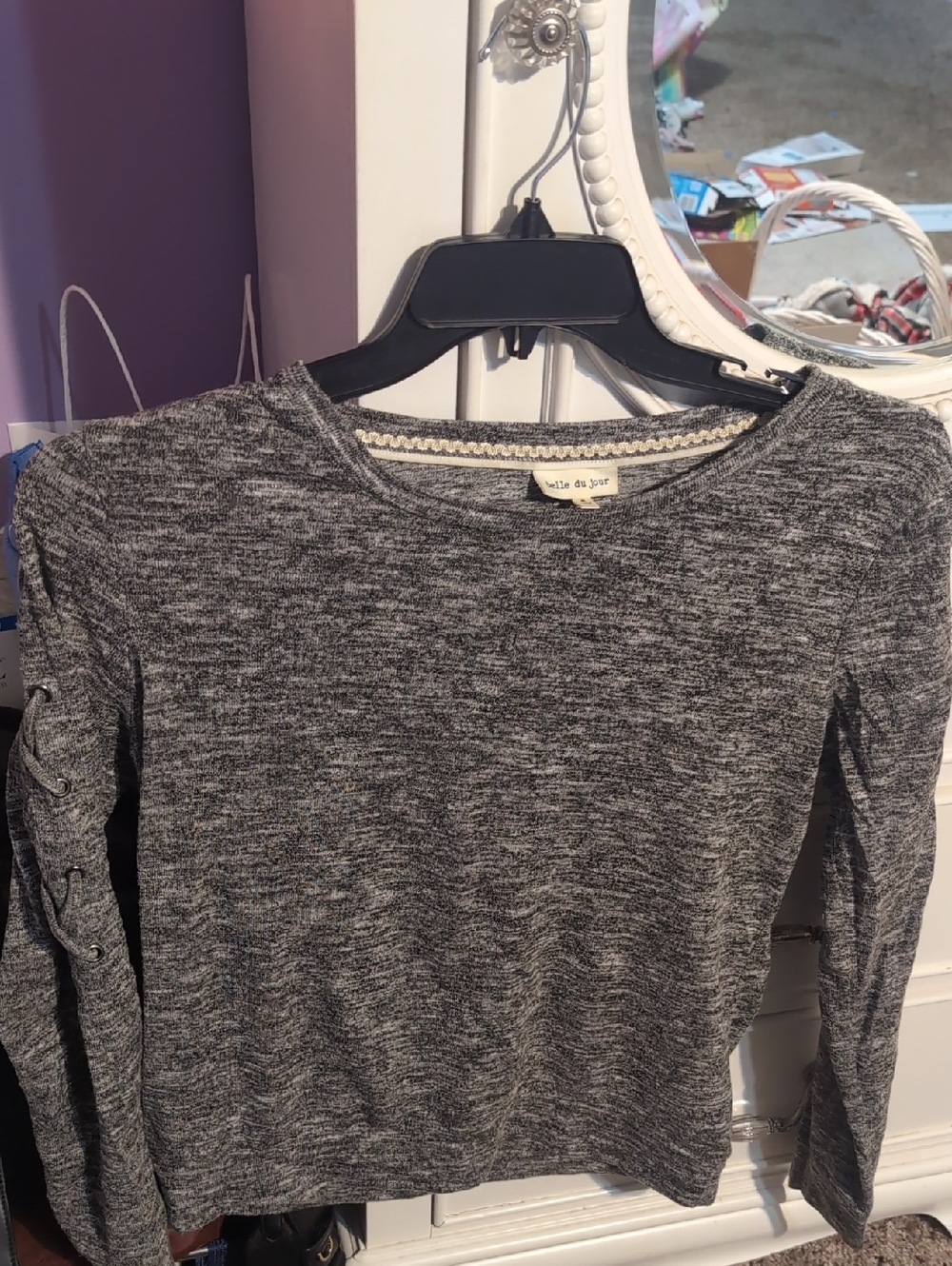 Belle Du Jour Gray Marled Long Sleeve Knit Top